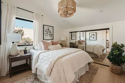 4633 Russell, Los Angeles, CA 90027 - Photo 26