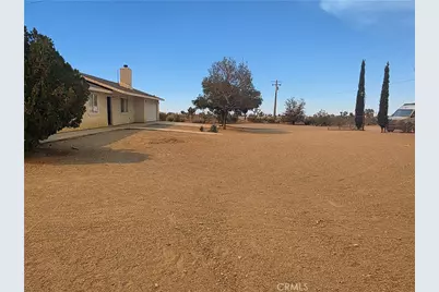 11380 El Esteban, Phelan, CA 92371 - Photo 4
