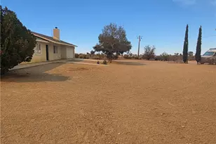 11380 El Esteban, Phelan, CA 92371 - Photo 4