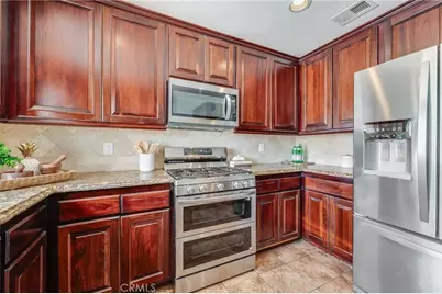 1121 Country Place, Redlands, CA 92374 - Photo 8