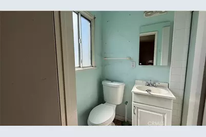 138 Elizabeth, Upland, CA 91786 - Photo 18
