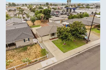 5609 Bandera, Montclair, CA 91763 - Photo 40