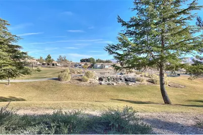 19360 Galloping Hill, Apple Valley, CA 92308 - Photo 44