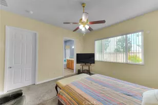 19360 Galloping Hill, Apple Valley, CA 92308 - Photo 32