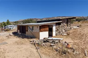 25435 Skyline Dr, Apple Valley, CA 92308 - Photo 16