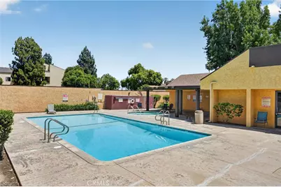 435 W 9th #B3, Upland, CA 91786 - Photo 32