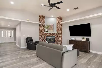 26249 Fleet Lane, Helendale, CA 92342 - Photo 6