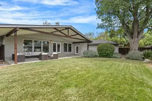 938 E Pomello Dr, Claremont, CA 91711 - Photo 54