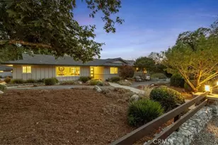 938 E Pomello Dr, Claremont, CA 91711 - Photo 70