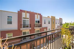 704 W 1st St, Claremont, CA 91711 - Photo 32