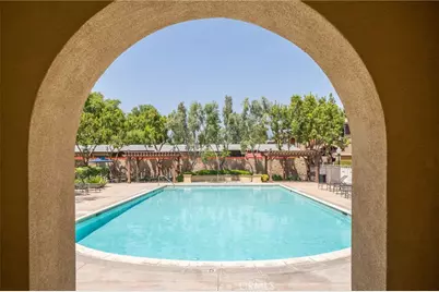 704 W 1st Street, Claremont, CA 91711 - Photo 36