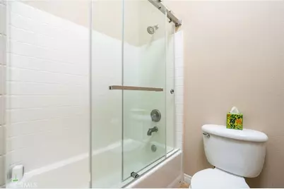 704 W 1st Street, Claremont, CA 91711 - Photo 28