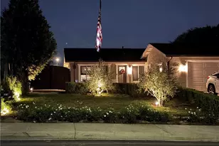 3038 E Cog Hill Ct, Ontario, CA 91761 - Photo 2