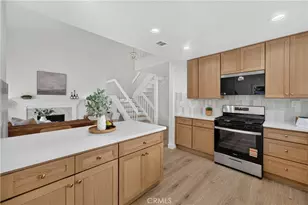 43 Oxbow Creek, Laguna Hills, CA 92653 - Photo 18