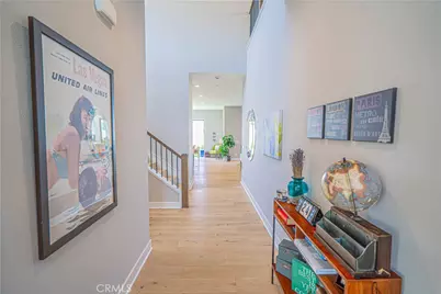 27871 Screenplay Place, Valencia, CA 91381 - Photo 4