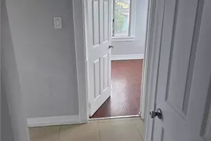 1527 E 92nd, Los Angeles, CA 90002 - Photo 10