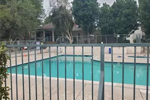 8601 International, Canoga Park, CA 91304 - Photo 8