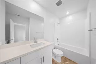 731 E Rte 66, Glendora, CA 91740 - Photo 26