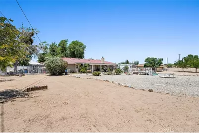 15093 Mandan, Apple Valley, CA 92307 - Photo 40