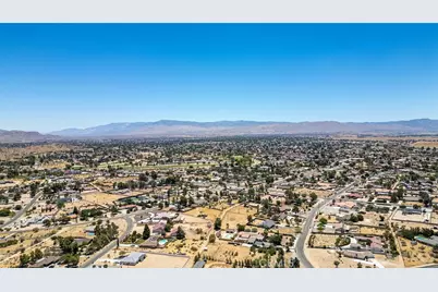 15093 Mandan, Apple Valley, CA 92307 - Photo 56