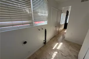 636 N Lamer St, Burbank, CA 91506 - Photo 14