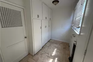 636 N Lamer St, Burbank, CA 91506 - Photo 12