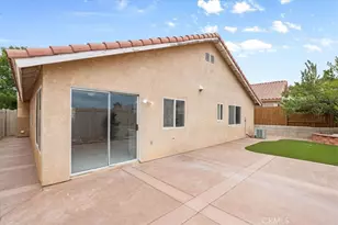 17573 Hudson Dr, Victorville, CA 92395 - Photo 28