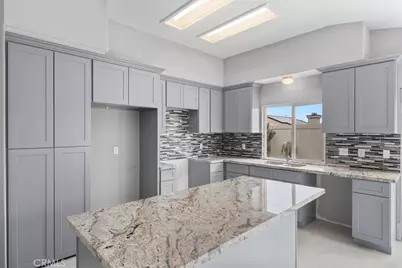 17573 Hudson Drive, Victorville, CA 92395 - Photo 12