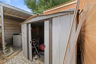 16397 S D St Space 24, Victorville, CA 92392 - Photo 18