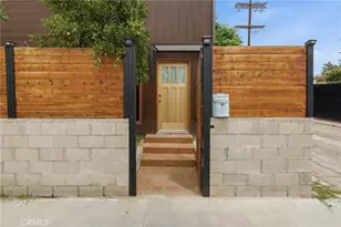 17660 Martha St, Los Angeles, CA 91316 - Photo 30