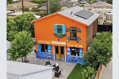 17660 Martha St, Los Angeles, CA 91316 - Photo 2