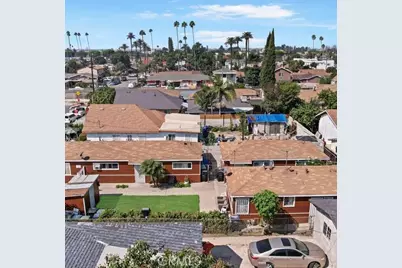 1715 E 65th Street, Los Angeles, CA 90001 - Photo 2