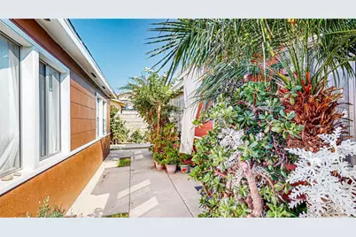 1715 E 65th Street, Los Angeles, CA 90001 - Photo 44