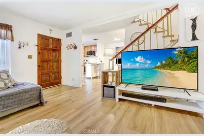 7301 Lennox Avenue #D13, Van Nuys, CA 91405 - Photo 1