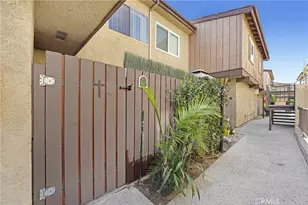 7301 Lennox Ave, Van Nuys, CA 91405 - Photo 10