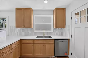 2741 Gale Ave, Long Beach, CA 90810 - Photo 16
