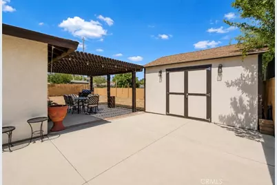 525 S Forest, Rialto, CA 92316 - Photo 24