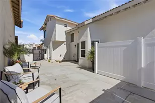 6559 Pacifica, Fontana, CA 92336 - Photo 8