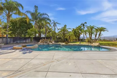 1184 Tesoro, Corona, CA 92879 - Photo 4