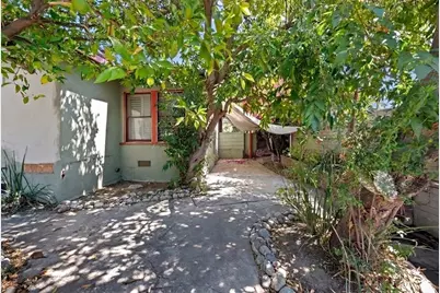 190 E Arrow, Claremont, CA 91711 - Photo 70