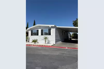 995 Pomona Rd#3, Corona, CA 92882 - Photo 6