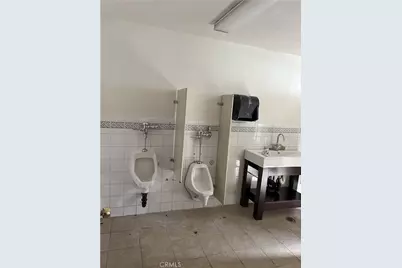 8223 S Main, Los Angeles, CA 90003 - Photo 8