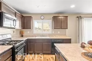 6978 Alderwood Dr, Fontana, CA 92336 - Photo 8