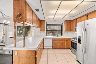 36164 Serape Dr, Yucaipa, CA 92399 - Photo 20