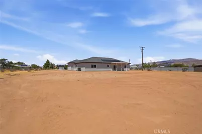 22819 Little Beaver Road, Apple Valley, CA 92308 - Photo 40