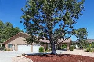 13634 Oak Mesa Dr, Yucaipa, CA 92399 - Photo 4