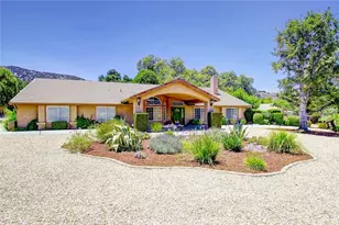 13634 Oak Mesa Dr, Yucaipa, CA 92399 - Photo 1
