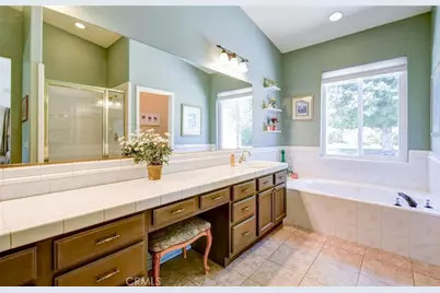 13634 Oak Mesa Drive, Yucaipa, CA 92399 - Photo 30