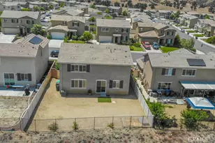 1100 Little Leaf, Calimesa, CA 92320 - Photo 32