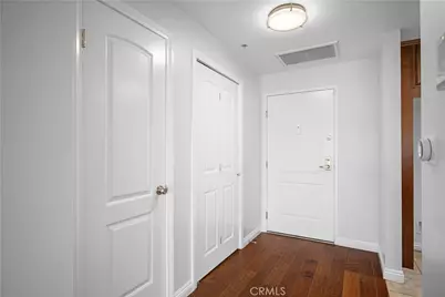 6800 Corbin Avenue #106, Reseda, CA 91335 - Photo 8